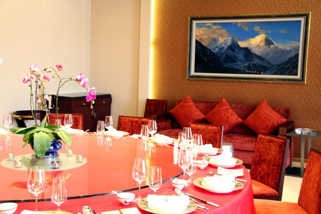 Fliport Garden Hotel Lhasa Eksteriør bilde